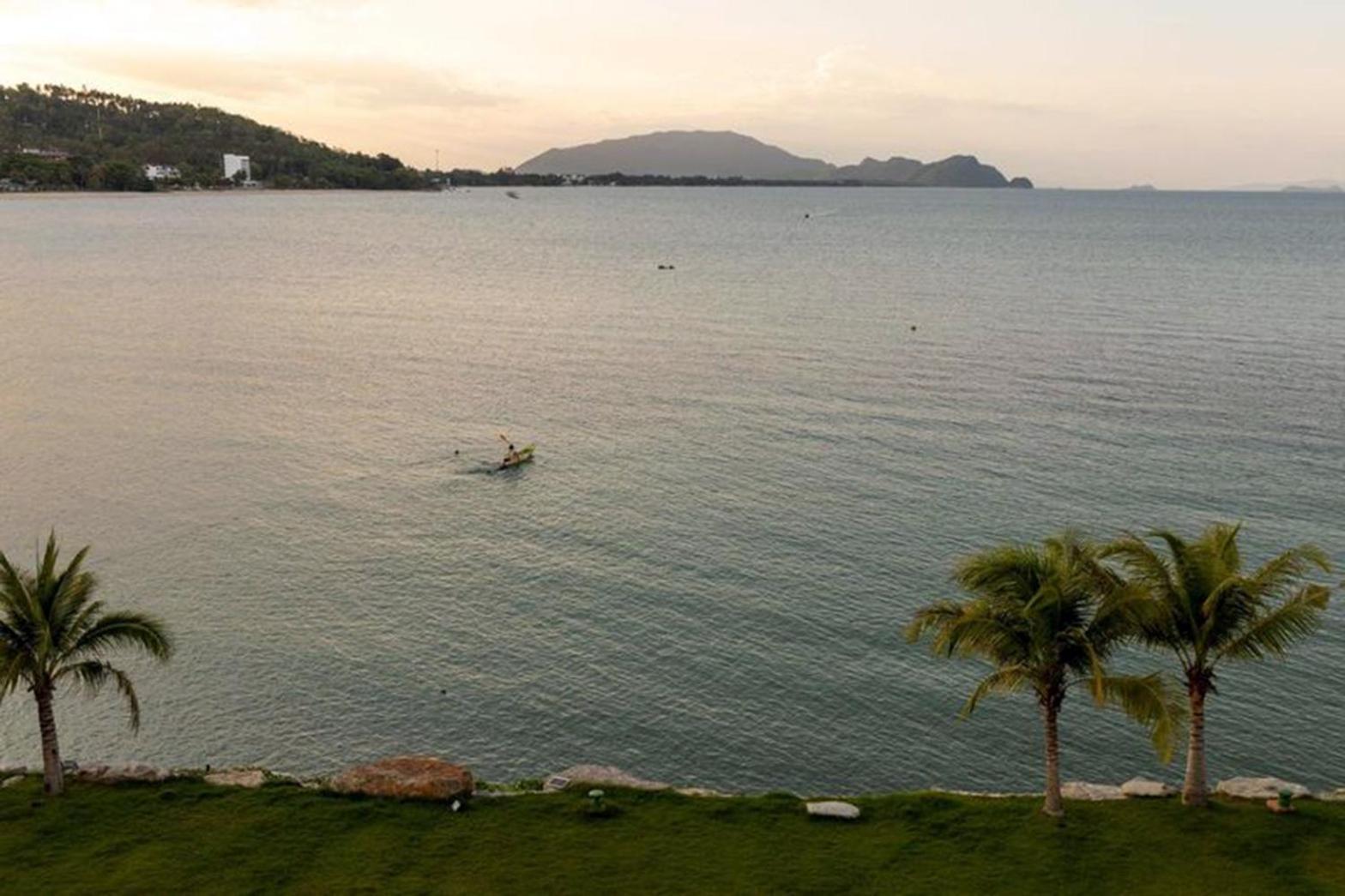 X-Sea Khanom Harbor Bay Resort Esterno foto
