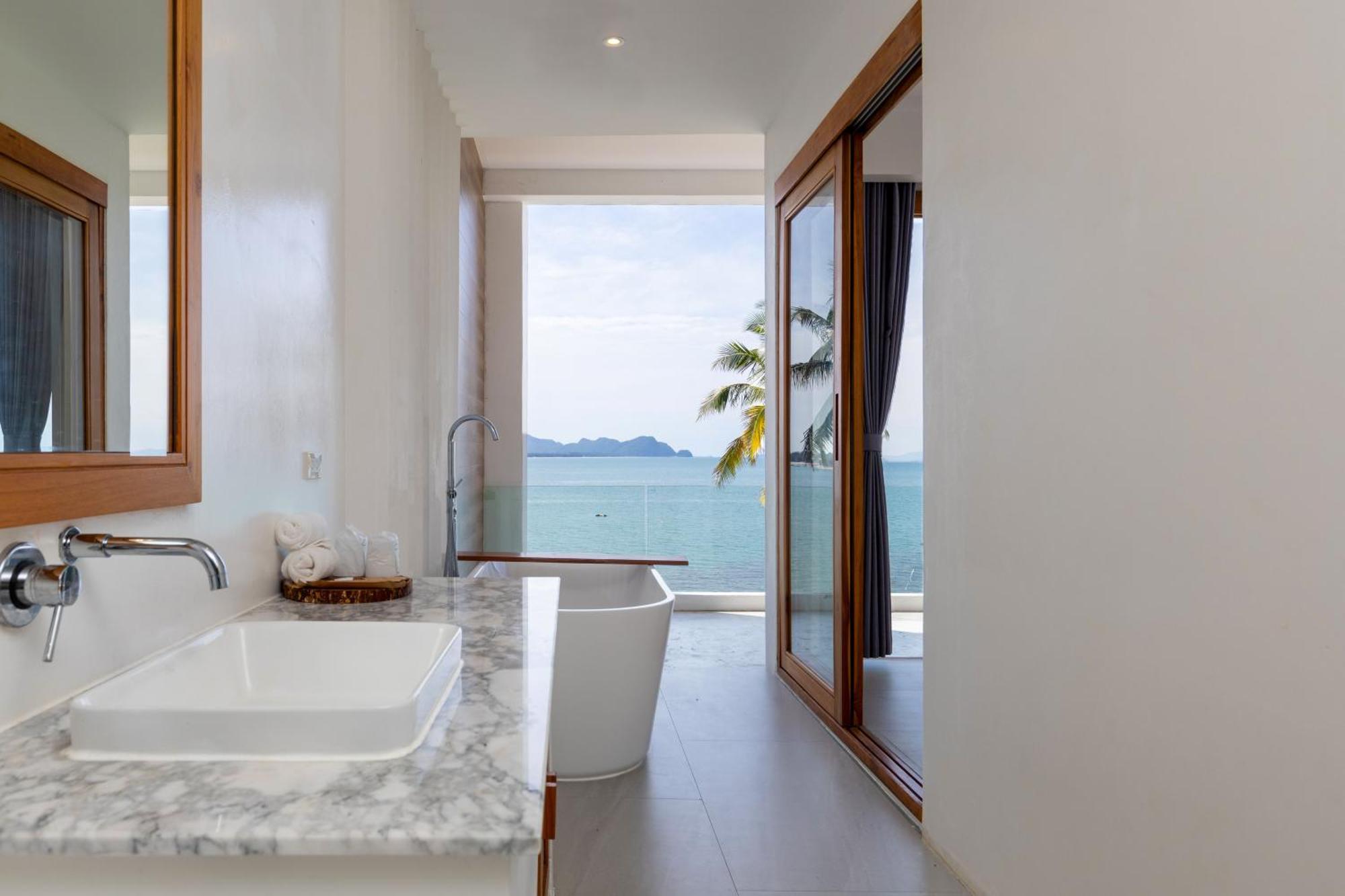 X-Sea Khanom Harbor Bay Resort Esterno foto