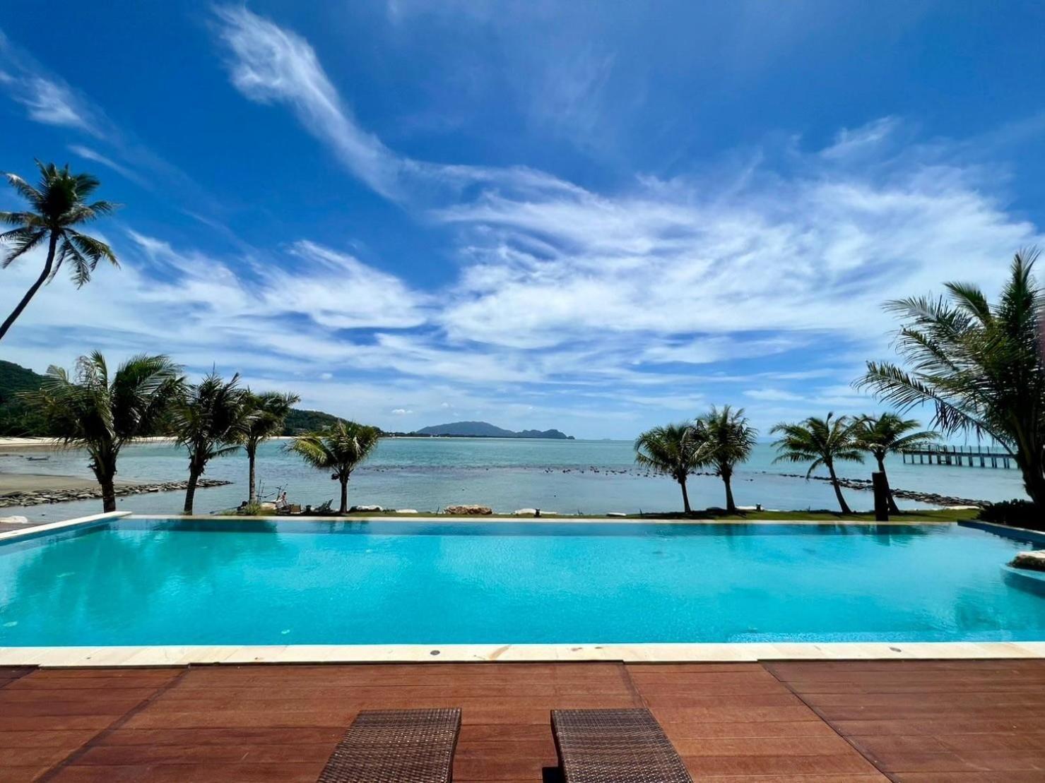 X-Sea Khanom Harbor Bay Resort Esterno foto